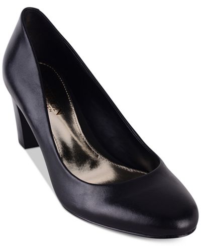 ralph lauren navy blue pumps