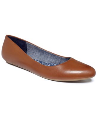 macys black flats