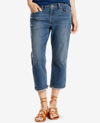 levi's classic capris