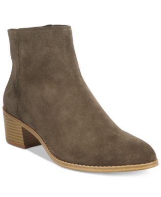 macys clarks womens ankle boots