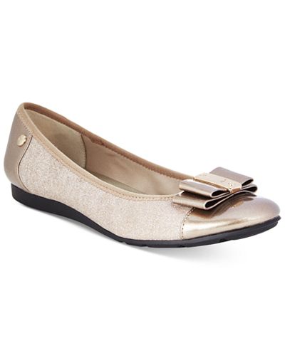 macys navy flats