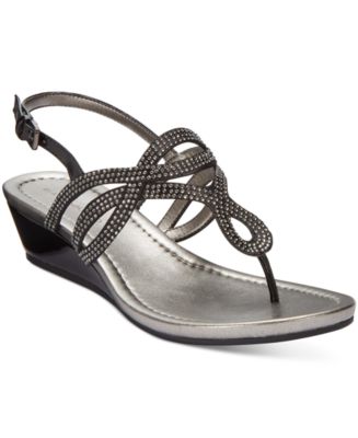 bandolino black wedge sandals